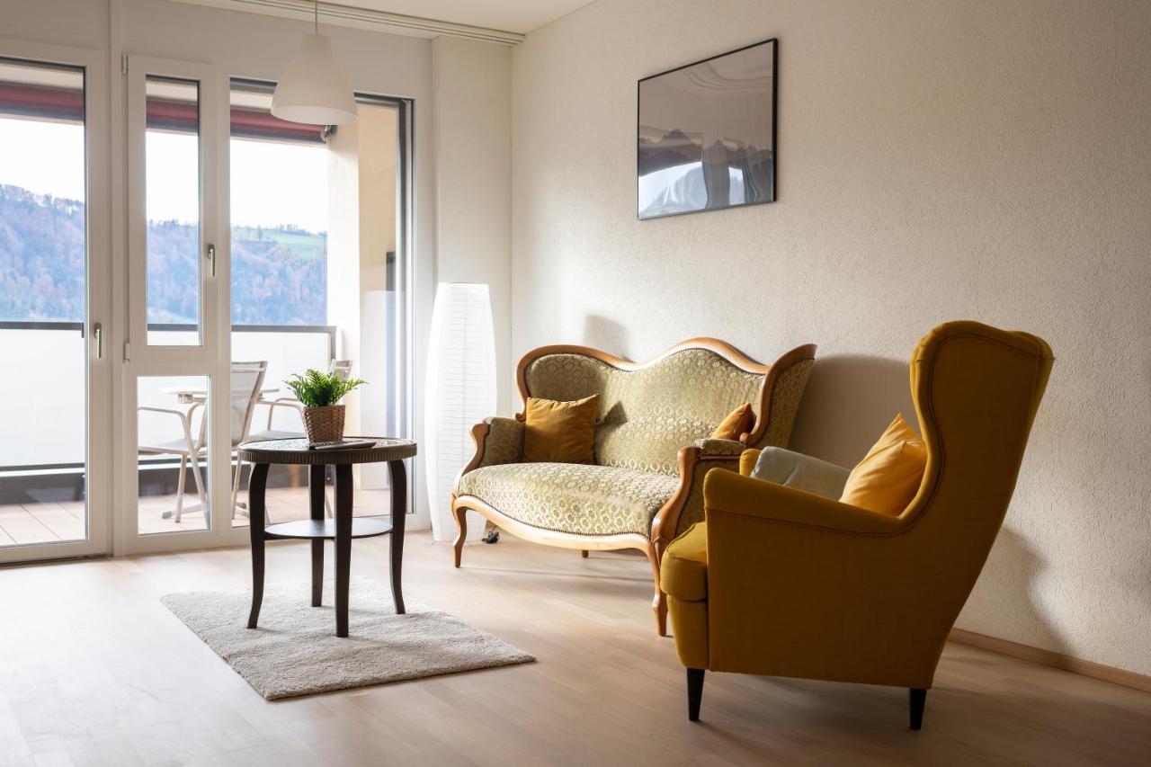 Senevita Dorfmatt Ferienwohnungen Und Apartments Münsingen Eksteriør bilde